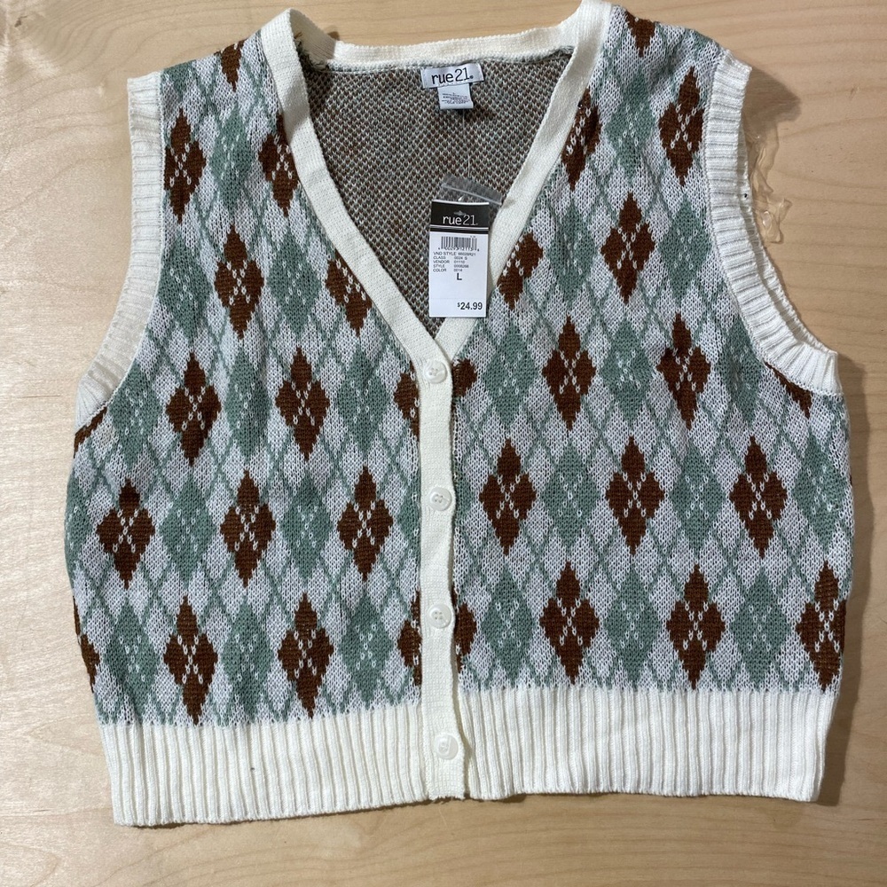 Rue 21 Sleeveless Button Up Sweater Vest Large (CM)